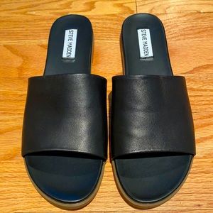 Steve Madden black leather Karolyn sandals 8.5